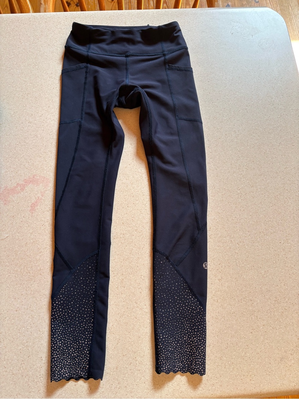 Lululemon scalloped leggings
